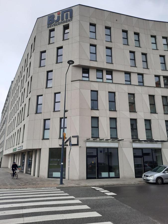 George Studio Przy Stadionie Narodowym Warszawa Eksteriør bilde